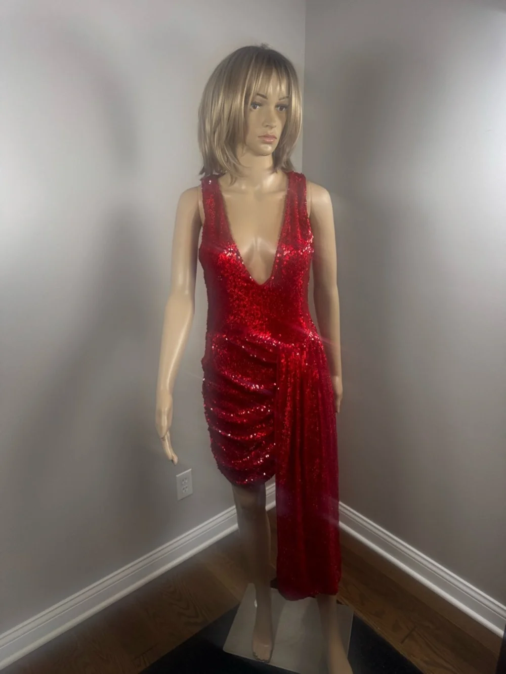 AKIRA Red Sequin Deep V Party Dress NWT  Medium Holiday Vegas - Picture 2 of 6